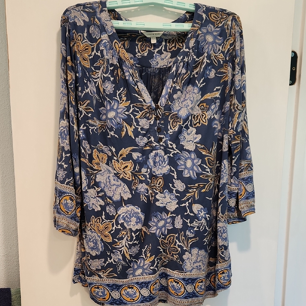 Lucky Brand Blue and Gold Floral Blouse, Sz 1X